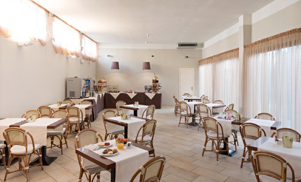 Hotel Spinelli Viareggio